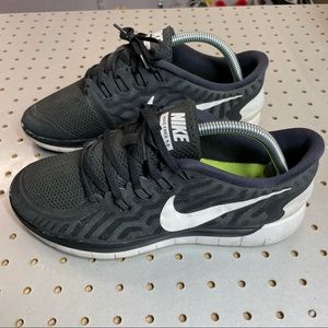 Nike Free 5.0 Women size 9.5